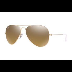 Ray-Ban Aviator Gradient